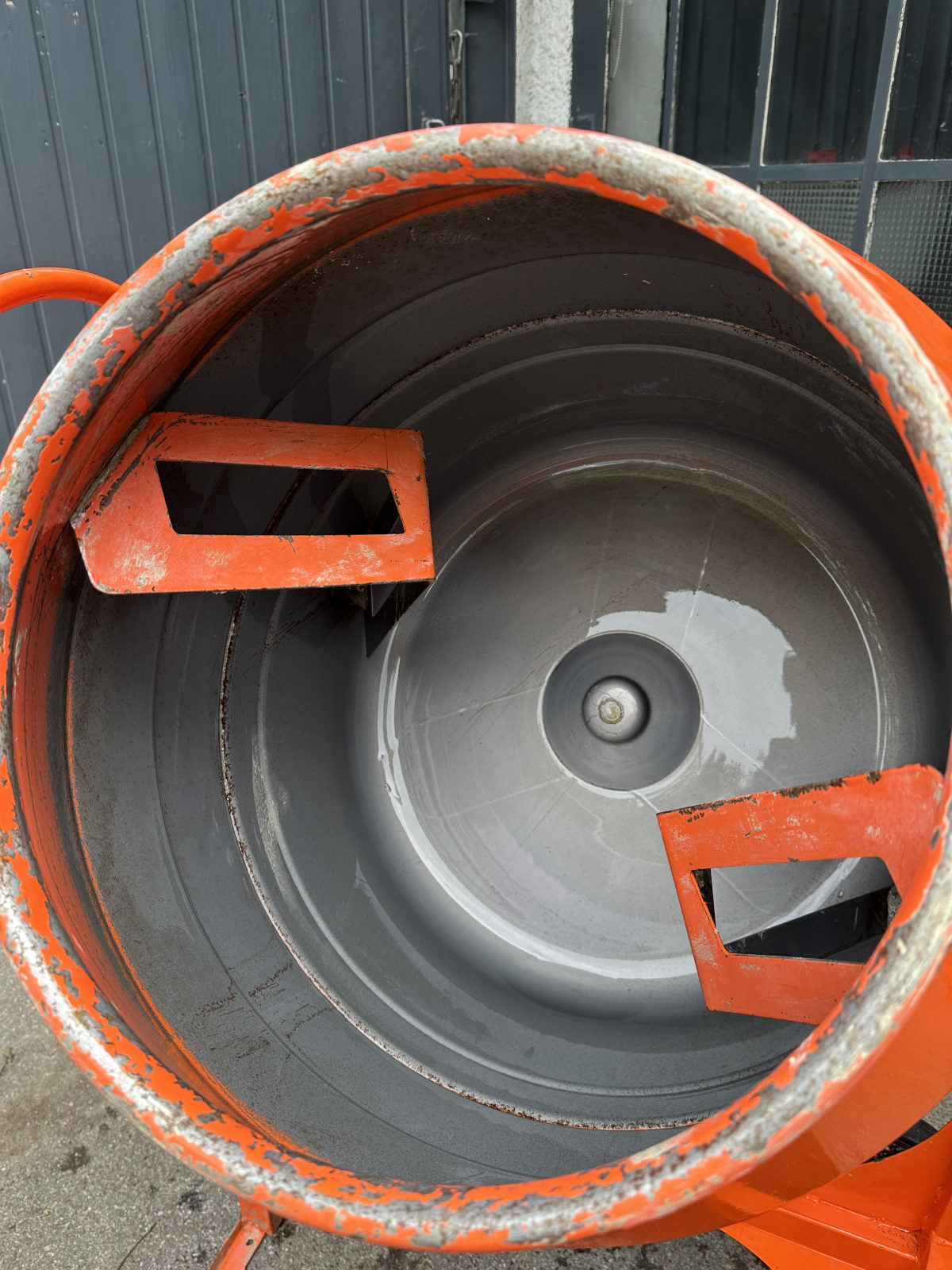 Betonmischer Ansicht 2